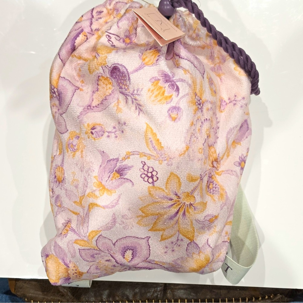 Victoria's Secret Floral 2-in-1 Convertible Towel Backpack Body Wrap 36x63 New